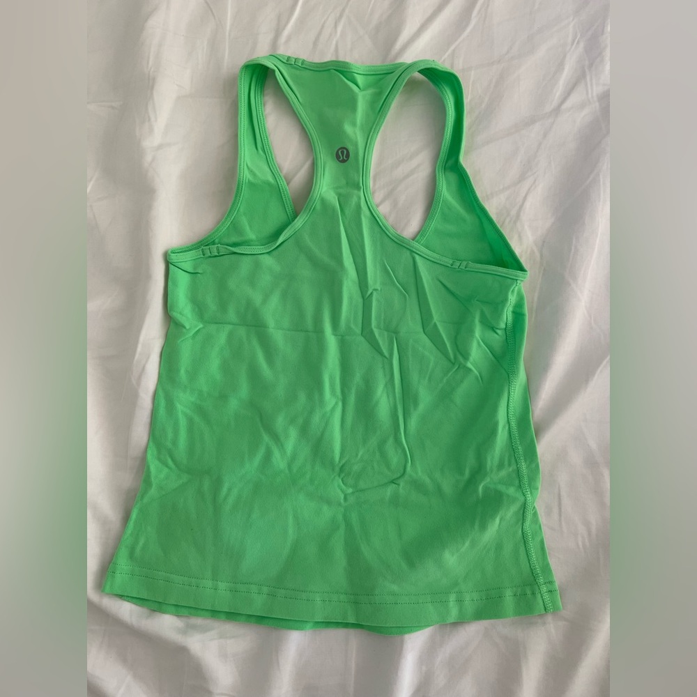 3 TOPS FOR $60: Lululemon Swifty Tech Tank - Picture 4 of 6